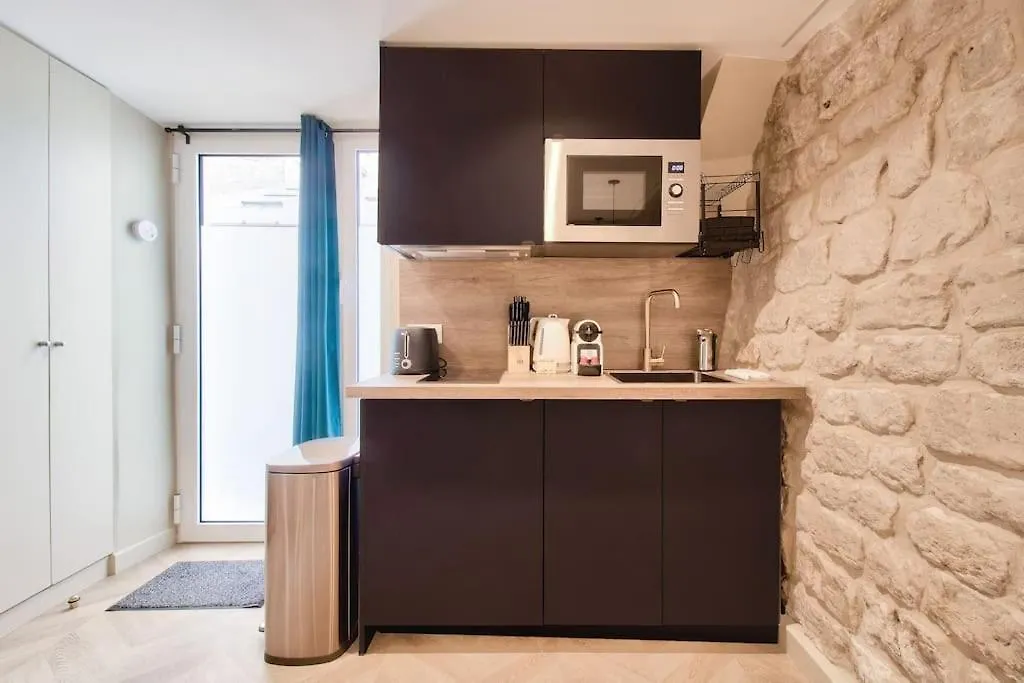 Apartment Cozy Apartement Heart Of Montmartre & Historic Paris France